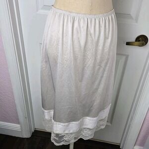 Vtg Body‎ Lites Half Slip Womens Size L Champagne Beige Lace Nylon Lingerie USA